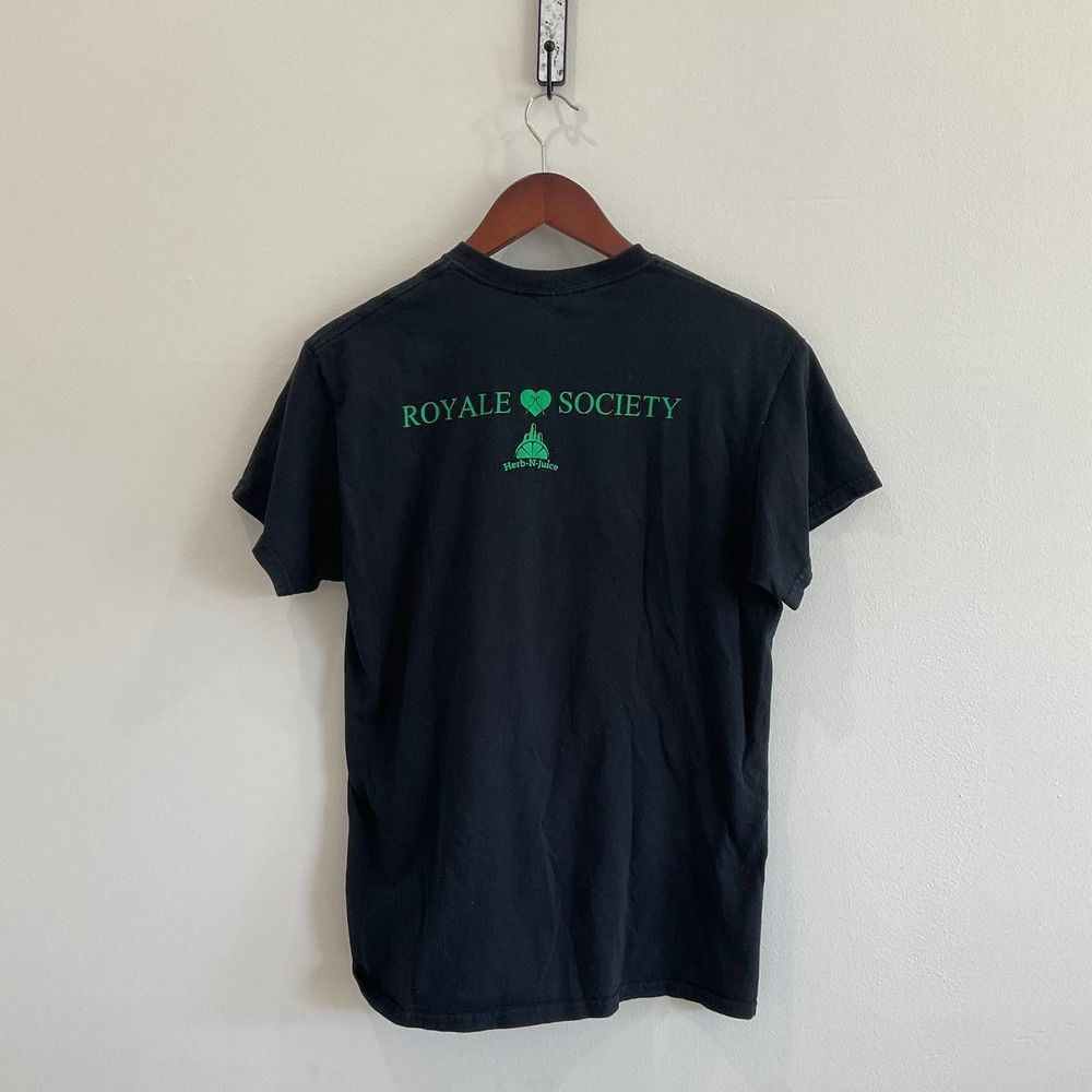 Medium CHI-RISH Tee - Picture 3 of 3